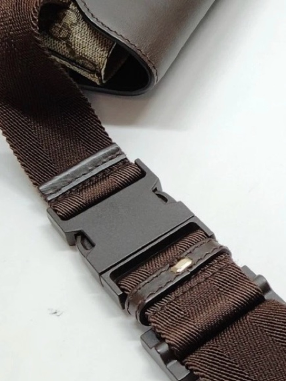 Gucci Brown Leather & GG PVC waist Bag - Picture 12 of 12